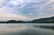 眉山杭州自助游(杭州自助游旅游攻略)