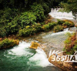 眉山去哪里旅游好(七月八月去哪里旅游好)