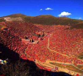 眉山色达旅游攻略(成都到色达旅游攻略)