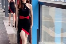 眉山女孩为挣钱在学校兼职当模特的简单介绍