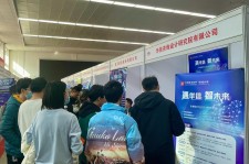 眉山北京伴游招聘 北京各大高校恢复线下招聘会，今年有什么不一样？记者探访