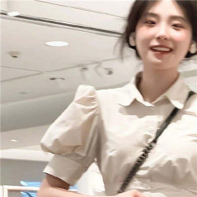 眉山高端纯出女孩雇用(高端名媛定造)奢华游艇豪侈生活月入50W