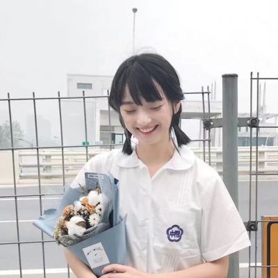 眉山伴游女生王梓涵的资料
