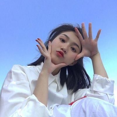 眉山伴游女生赵晴雅的资料