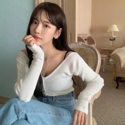 眉山伴游女生邓丽丽的资料
