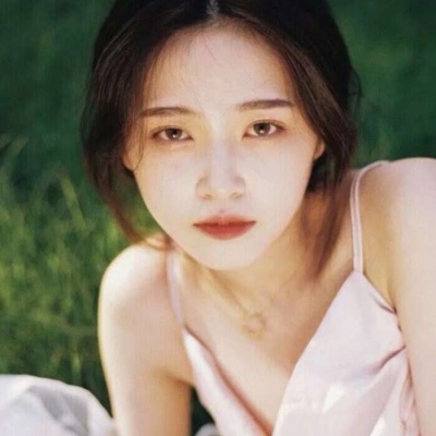 眉山伴游女生郑雨萱的资料