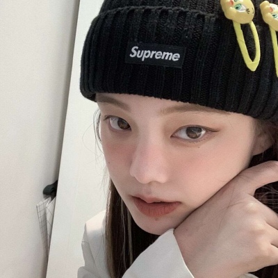 眉山伴游女生徐静雅的资料