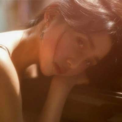 眉山伴游女生曾荫的资料