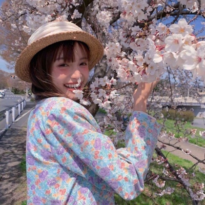 眉山伴游女生扶婷的资料