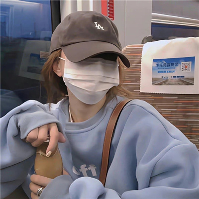 眉山伴游女生欧阳紫涵的资料