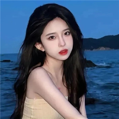眉山伴游女生欧阳橙的资料