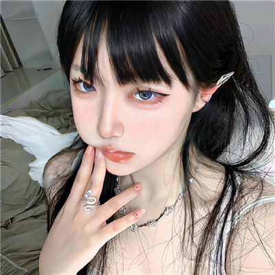 眉山伴游女生张梦琪的资料