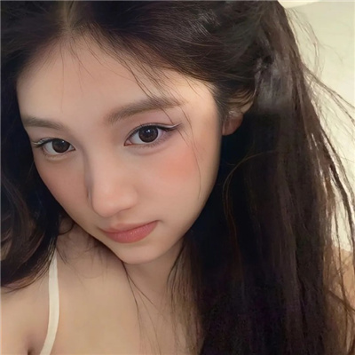眉山伴游女生张末薇的资料