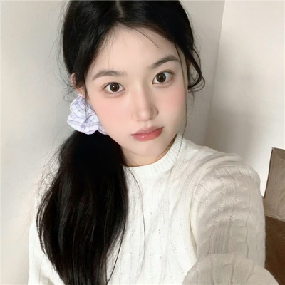 眉山伴游女生苏雨桐的资料