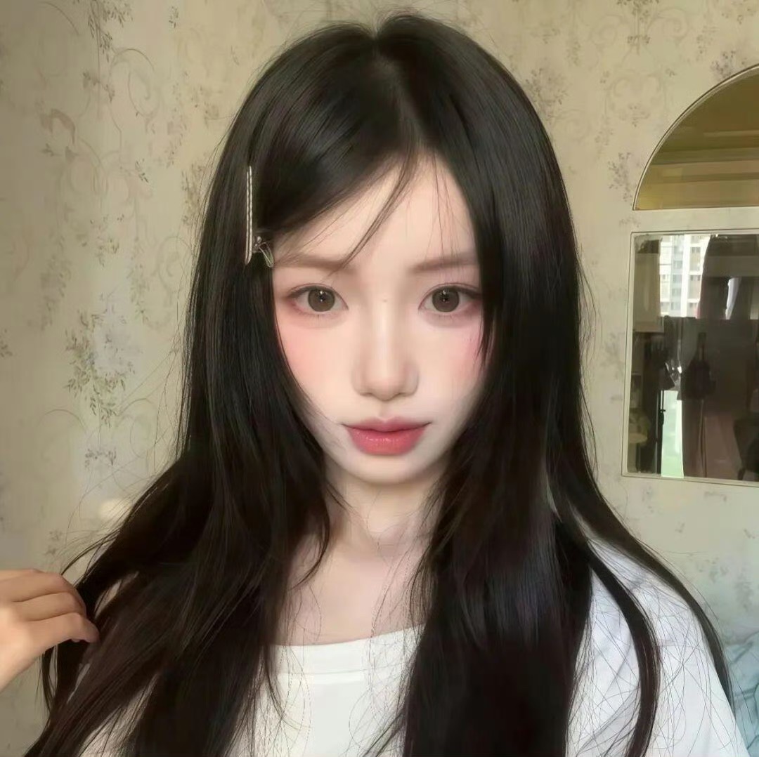 眉山伴游女生雨桐的资料